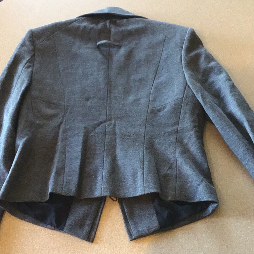 Robert Rodriguez button front jacket with pleats - Picture 3 of 3